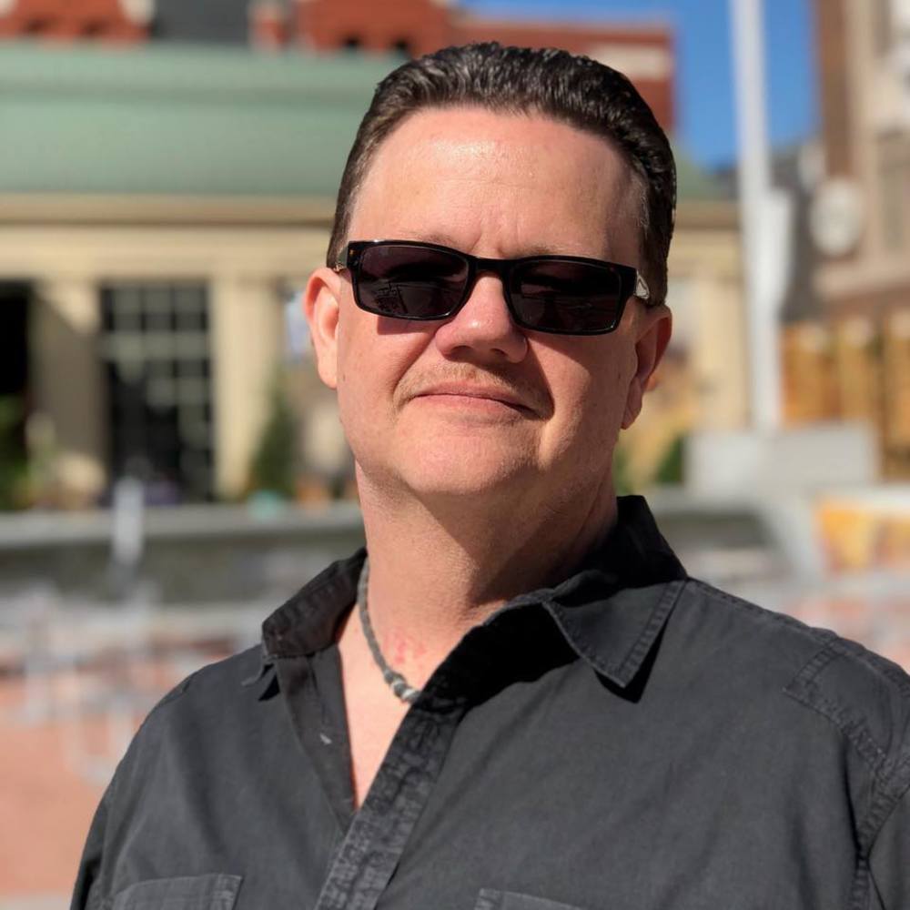 Meet your Posher, Jai